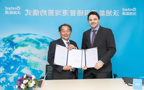 ����������Դ����̨���Ƚ��������е��°�װ��ͬ