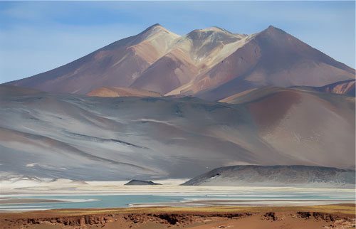 2������ͭ����ͬ������8.3%